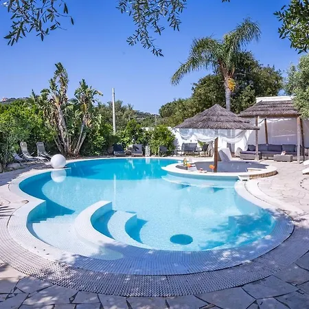 The Azure Estate & Pool Bar Villa *