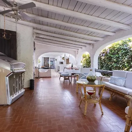 The Azure Estate & Pool Bar Villa Torre delle Stelle