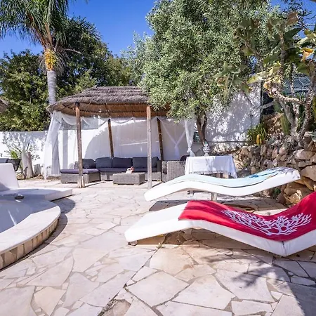 The Azure Estate & Pool Bar *