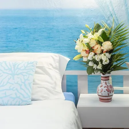 The Azure Estate & Pool Bar Torre delle Stelle